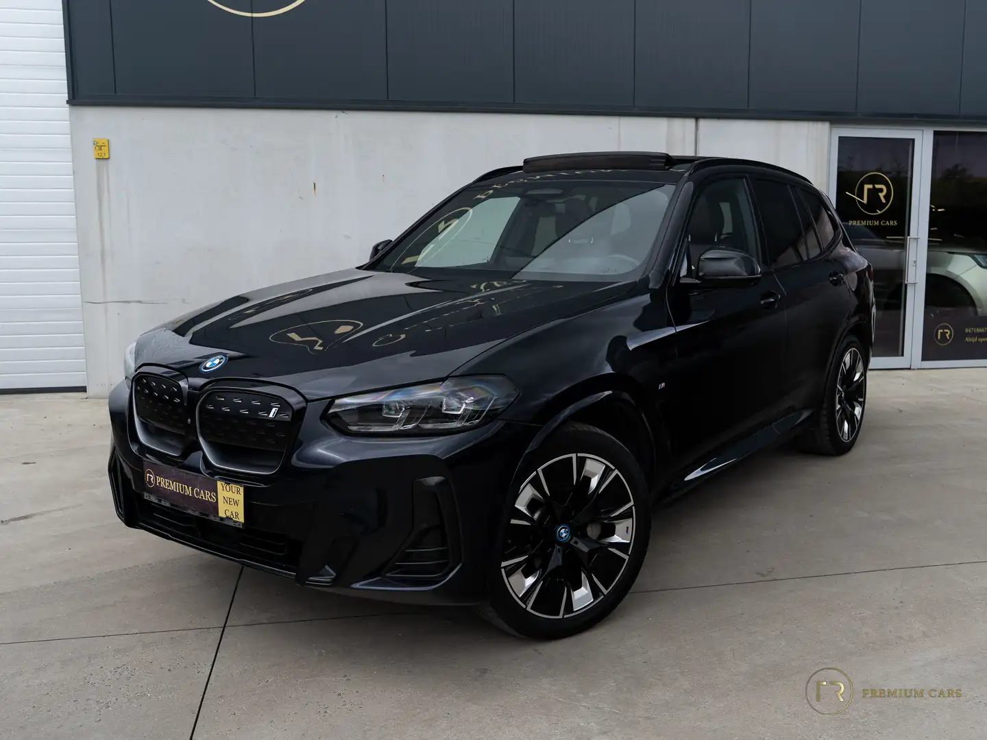 BMW iX3 80 kWh l Impressive l M-Pack l Pano l H/K l BTW