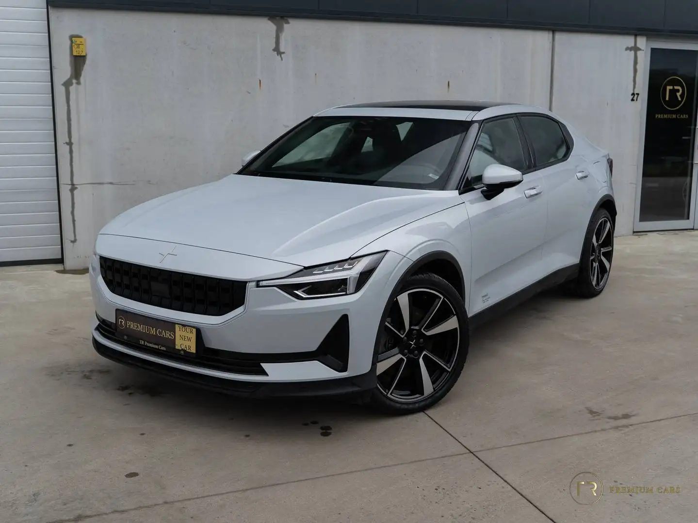 Polestar 2 78 kWh l Long Range l Plus Pack l SM l H/K l Pano l Trekhaak l Heat Pump