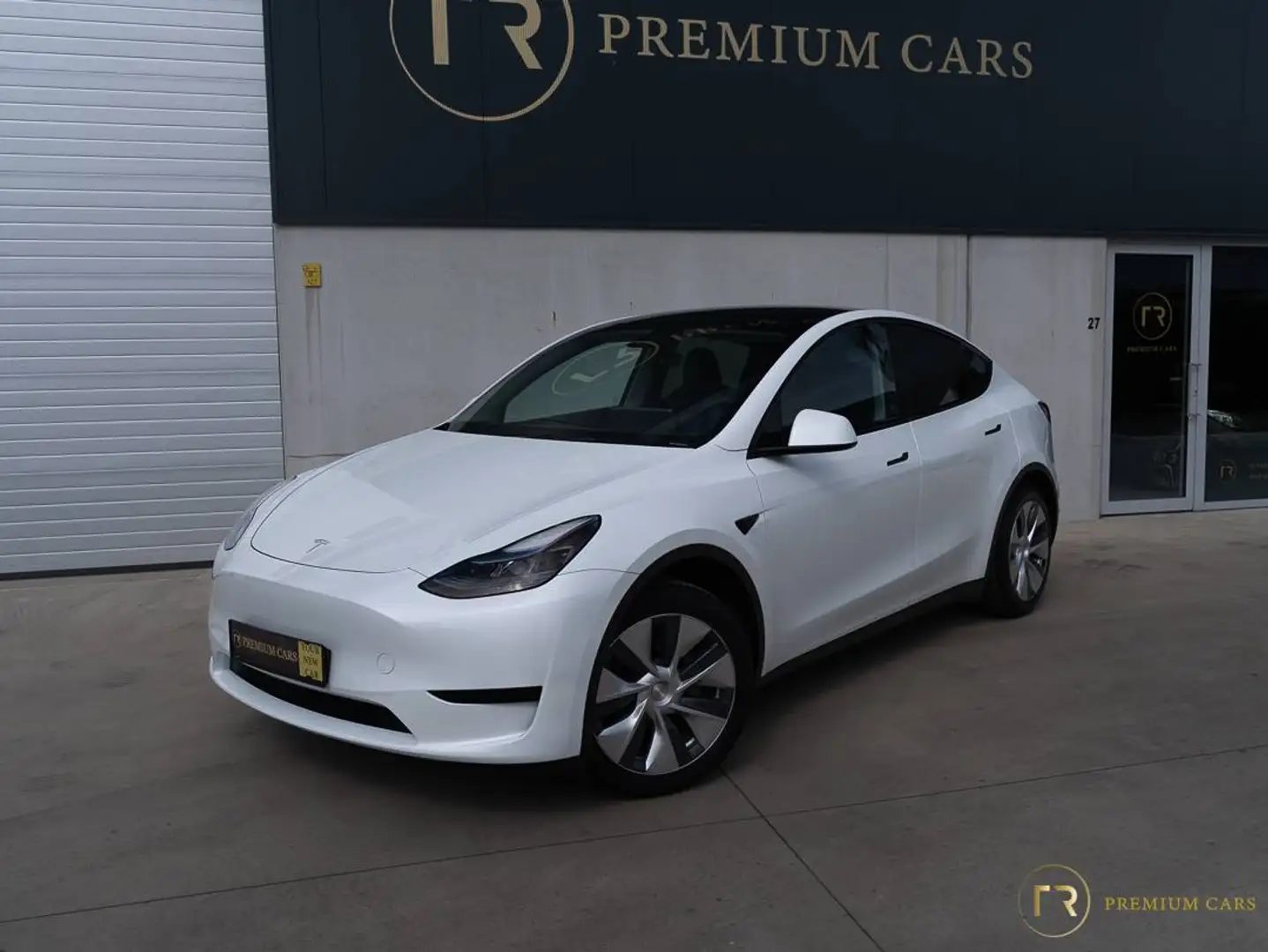 Tesla Model Y Long Range l RWD l Pano l Incl. 21% VAT