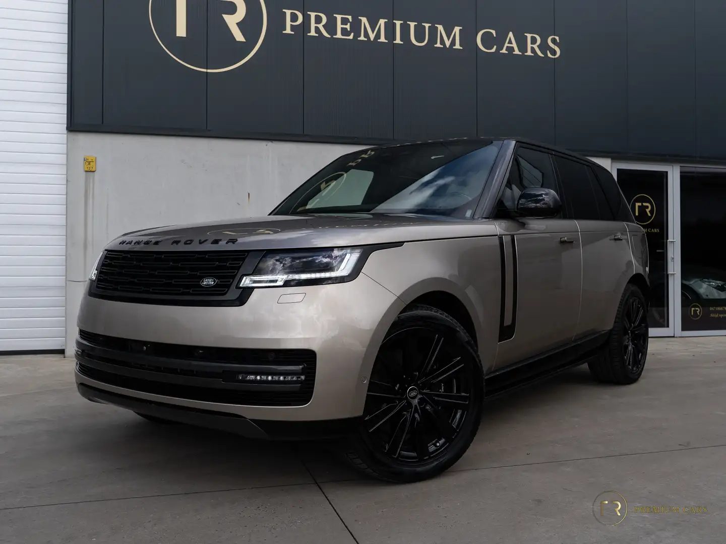 Land Rover Range Rover SWB l P550E l AUTOBIOGRAPHY l GOLD l PPF l 18G CO2