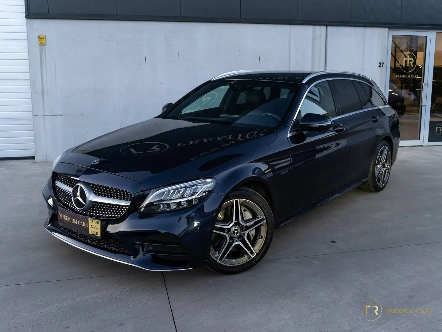 Mercedes-Benz C 300 e l AMG Line l Camera l Trekhaak