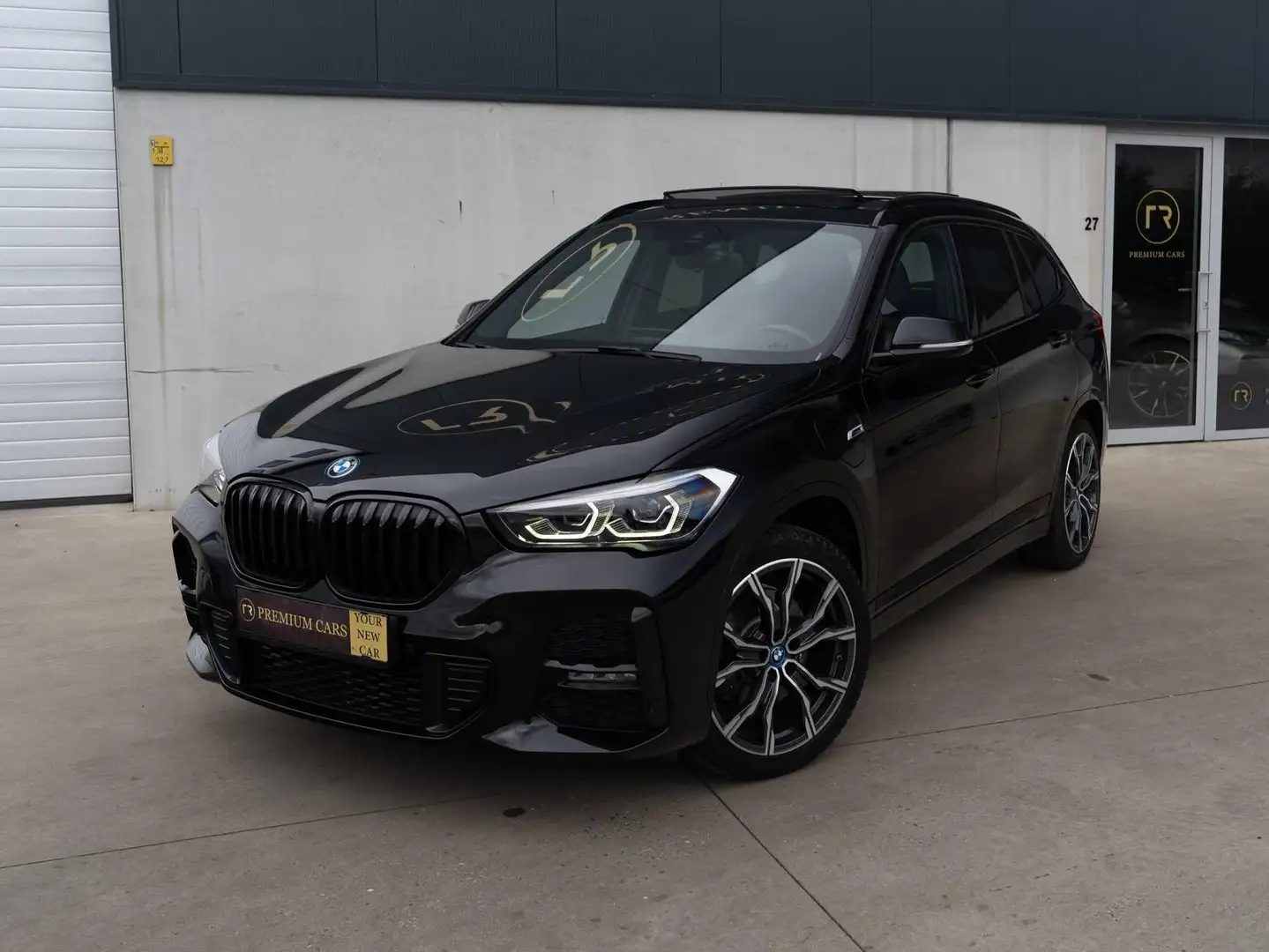 BMW X1 PHEV l xDrive25e l M-Sport l Pano l Camera l Head-Up