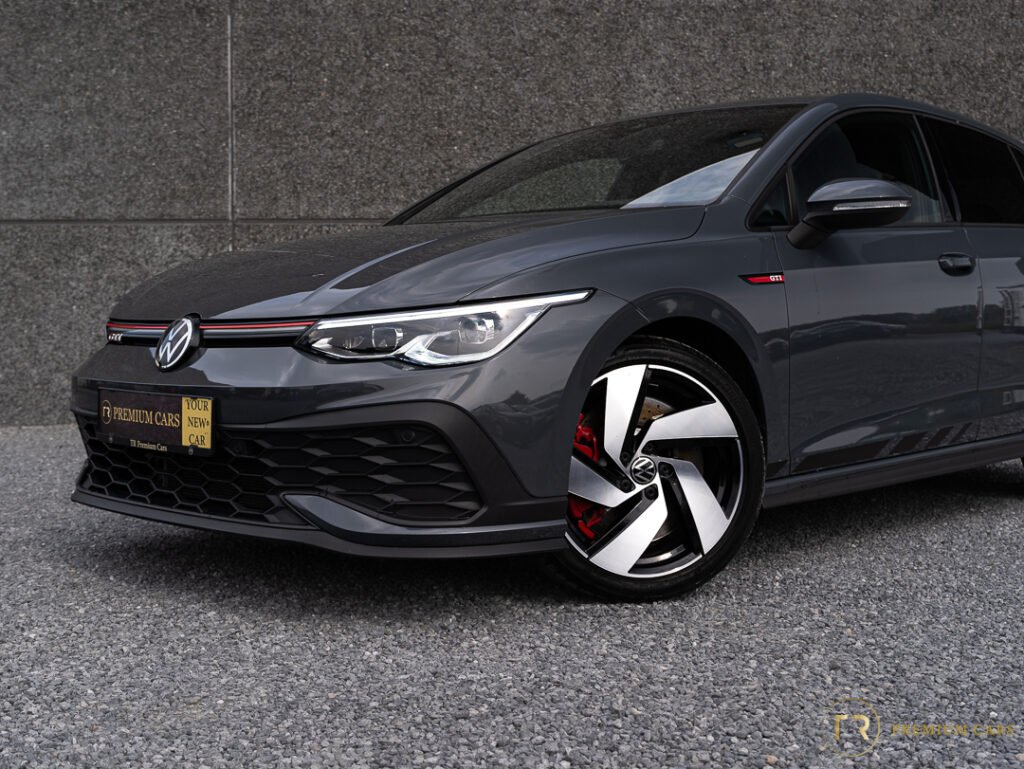 Volkswagen Golf GTI l Clubsport l 300 PK l Camera