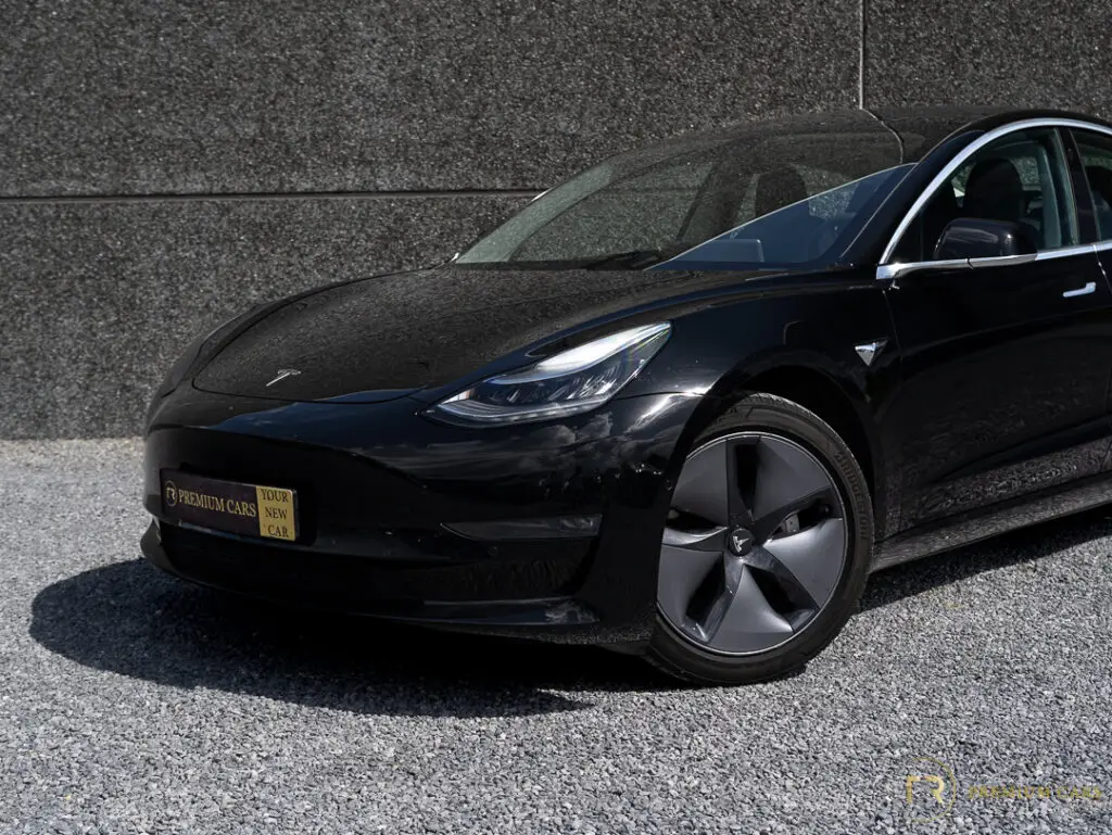 Tesla Model 3 l Long Range l Incl. 21%