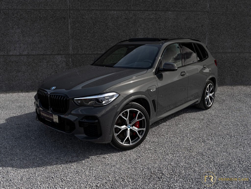 BMW X5 45e l M-Sport l Dravit Grau l Sky Lounge l Individual